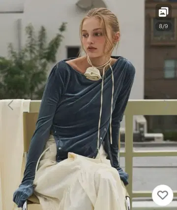 [ 완판템 ] loin nuit 사이드 슬릿 벨로아 상의 여성용 블루