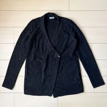 새상품급 쓰리 dots tree dots 디자인 니트 가디건 S 블랙