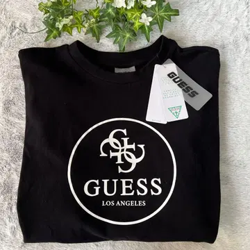 [ 새상품 미사용 ] [ GUESS ] 크롭 긴팔 트레이닝복/상의 블랙