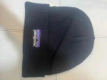 Patagonia 블랙 니트 모자