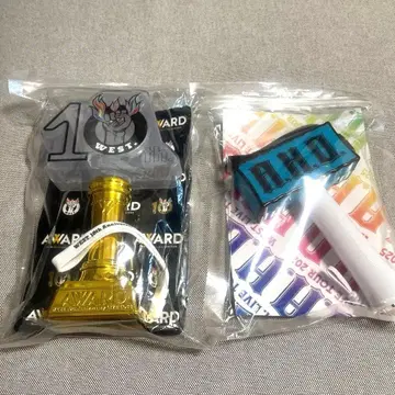 WEST 응원봉 세트