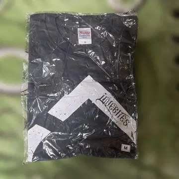 LOVEBITES T셔츠 M 사이즈 미사용 미개봉 새상품