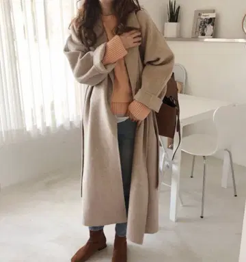 베이지 롱 코트 벨트 포함 체스터 코트 아우터 여성용 한국