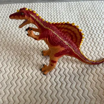 스피노사우루스 피규어