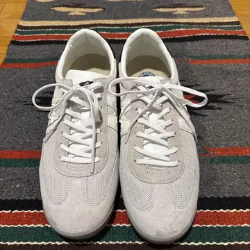 KARHU 스웨이드 메쉬 스니커즈