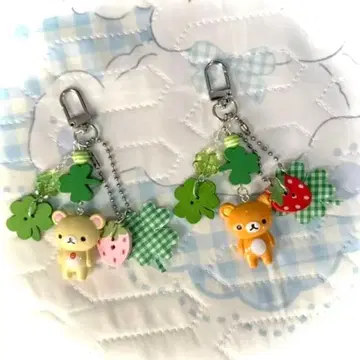 리락쿠마 코리락쿠마 클로버 참 키링