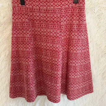 AVOCA 빨간색 플레어 스커트 사이즈 1 아보카 캐시미어 울 EU