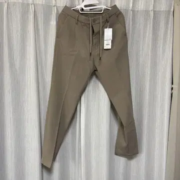 [ 새상품 ] 나노 유니버스 스트레치 베이지 슬랙스 M 사이즈