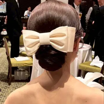 아이보리 리본 보닛