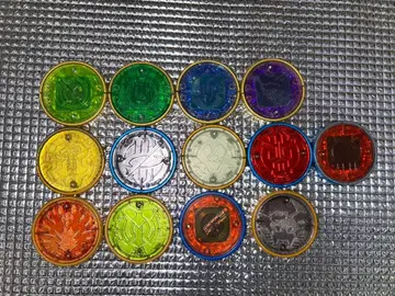 코어 메달 13개 (DX, SG, GP 혼합) 몇 개 프로프 개조 완료