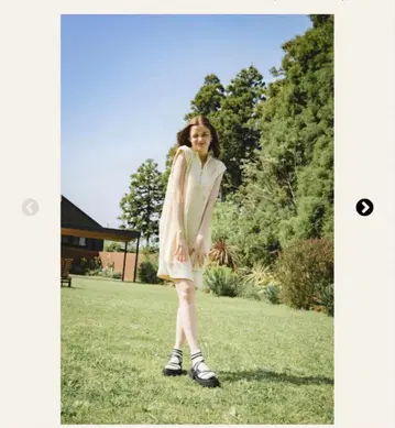 PINUE 메쉬 니트 원피스