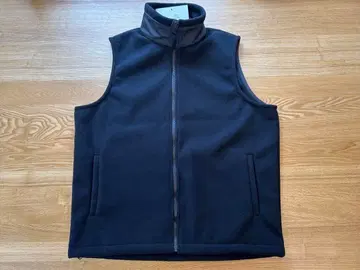 플리스토피아 FLISTFIA 플리스 베스트 경량 블랙 VF01016