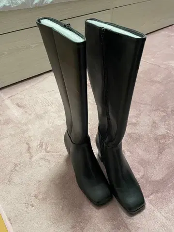 블랙 롱 부츠 중간 힐