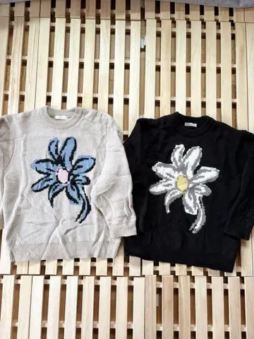 SENCE OF PLACE 니트 스웨터 꽃 프린트