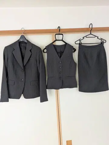 여성 수트 3세트