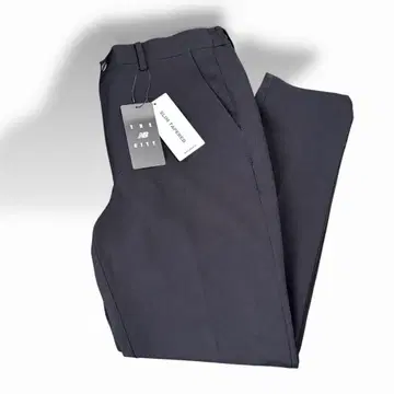 새상품 뉴발란스 THECITY 슬림 테이퍼트 팬츠 블랙 M