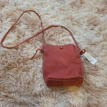 Kissora 빨간색 가죽 숄더백