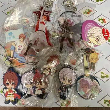 나나세 리쿠, 쿠죠 텐 굿즈 모음