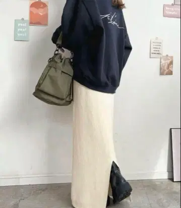 마치 담요를 두른 듯한 따뜻함. 속기모 니트 롱 스커트