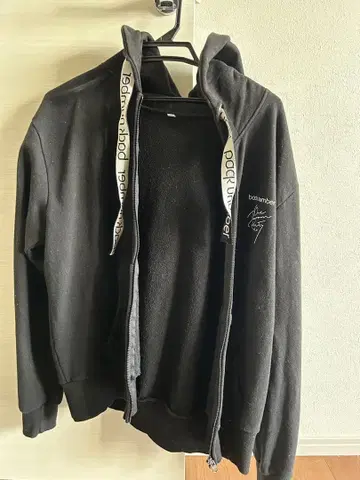 backnumber 후드티