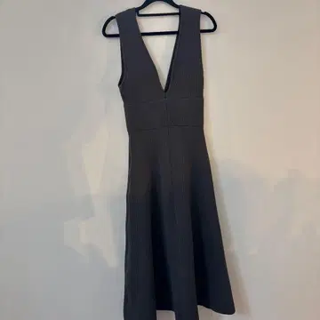 러그나문 원피스