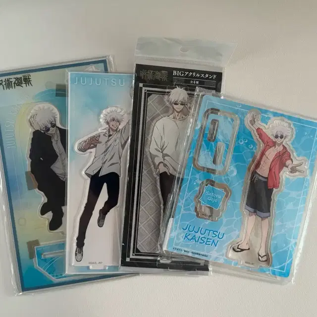 주술회전 고죠 사토루 아크릴 스탠드 4종 일괄