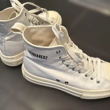 DSQUARED2 화이트 하이컷 스니커즈
