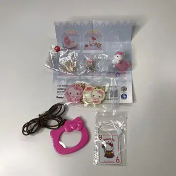 헬로키티 키링 세트