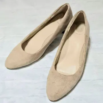 RANDA COTTON STEPS 베이지 스웨이드풍 스틸레토 펌프스