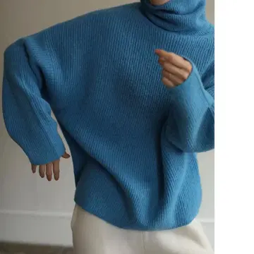 리틀수지 알파카 혼방 터틀넥 니트 스웨터