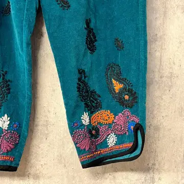 마라이카 터콰이즈 코듀로이 꽃무늬 자수 팬츠 인도산 핸드메이드