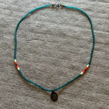 beams 파란 비즈 펜던트 목걸이