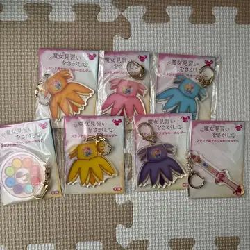 마녀 견습을 찾아서 아크릴 키링 컴플리트 세트