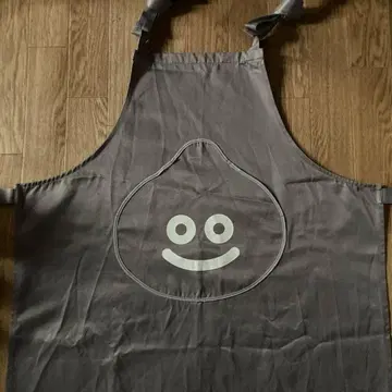 드래곤 퀘스트 스마일 슬라임 에이프런