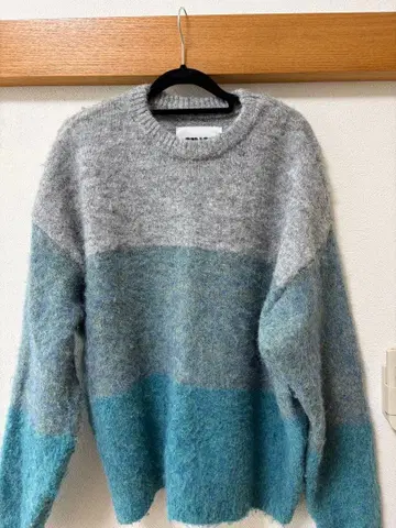 SINSS 울 블렌드 그라데이션 니트