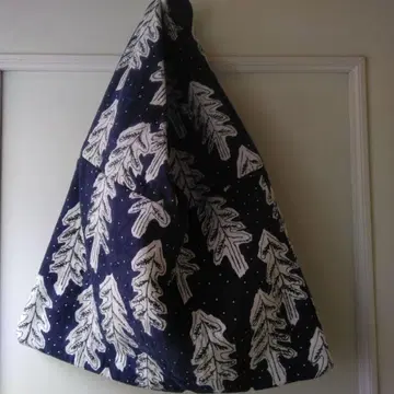 미나 페르호넨 크라운 백