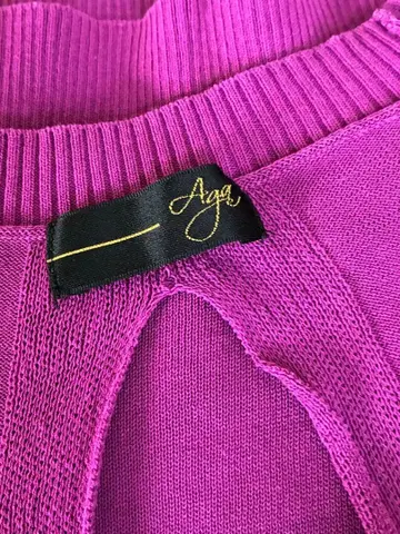 Aga 스콧 클럽 퍼플 백 컨셔스 등 파임 반팔 니트 야마다야