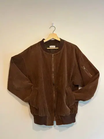 코듀로이 봄버 자켓 브라운