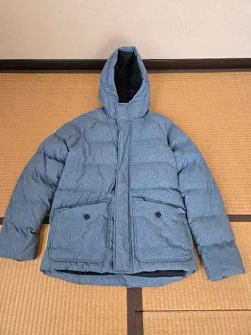 후드 부착 다운 자켓 파랑