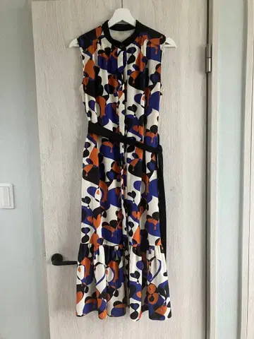 그레이스 콘티넨탈 원피스