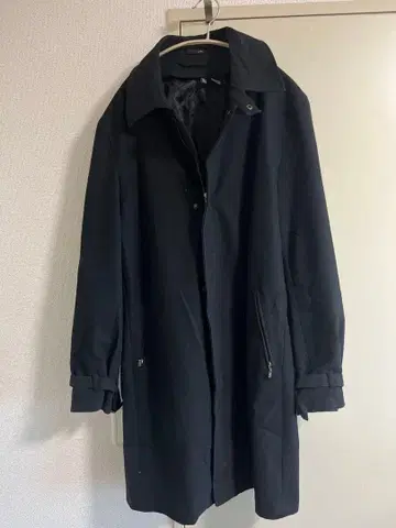 ZARA 남성용 롱 코트 블랙 L 사이즈 히든 버튼 디자인