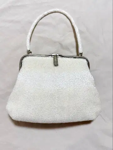 긴자 화이트 모란 기모노 가방. 파티 백. 비즈 백