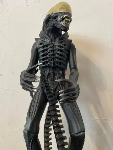 츠쿠다 하비 에이리언 피규어 1:5 스케일