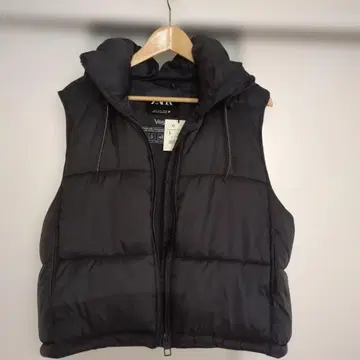 ZARA 블랙 다운 베스트 L