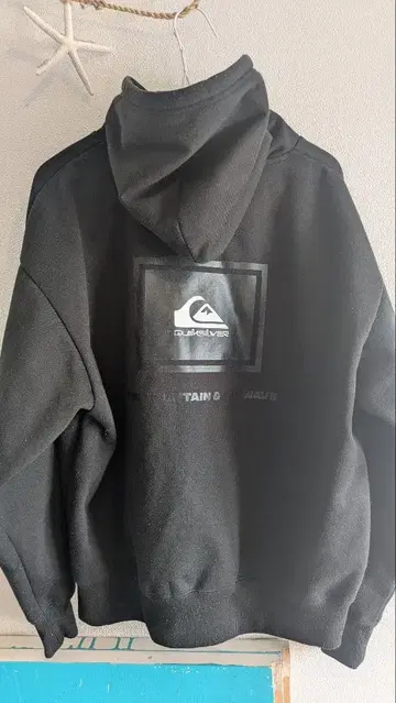 Quiksilver 블랙 후드티 M 사이즈