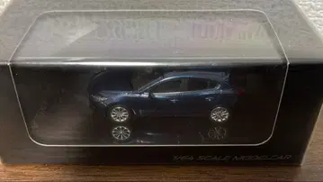 마쓰다 AXELA 5HB 모델카 1/64