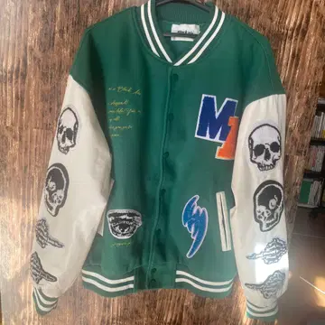 스컬 자수 바시티 자켓 그린