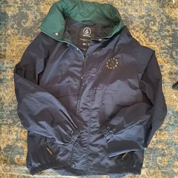VOLCOM 나일론 자켓 검토 노티카 마운틴 파카 시에라