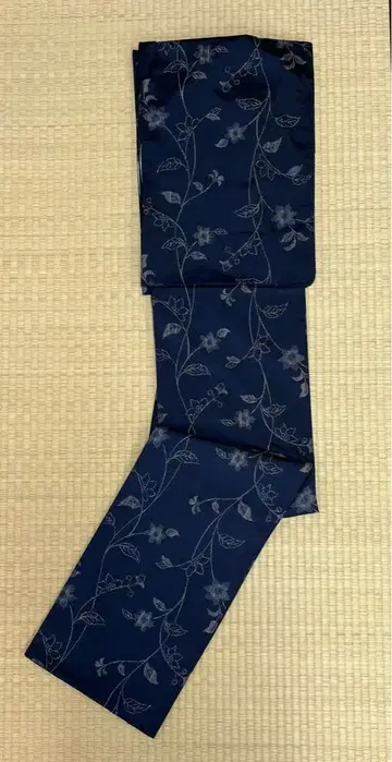 평상복 기모노 토레이 실크 다크 네이비 꽃+덩굴 패턴 무늬