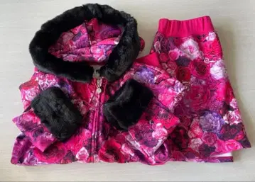 에밀리아 위즈 샤토 로즈 셋업